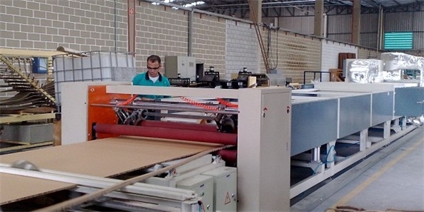 蜂窩紙板生產(chǎn)線(xiàn)